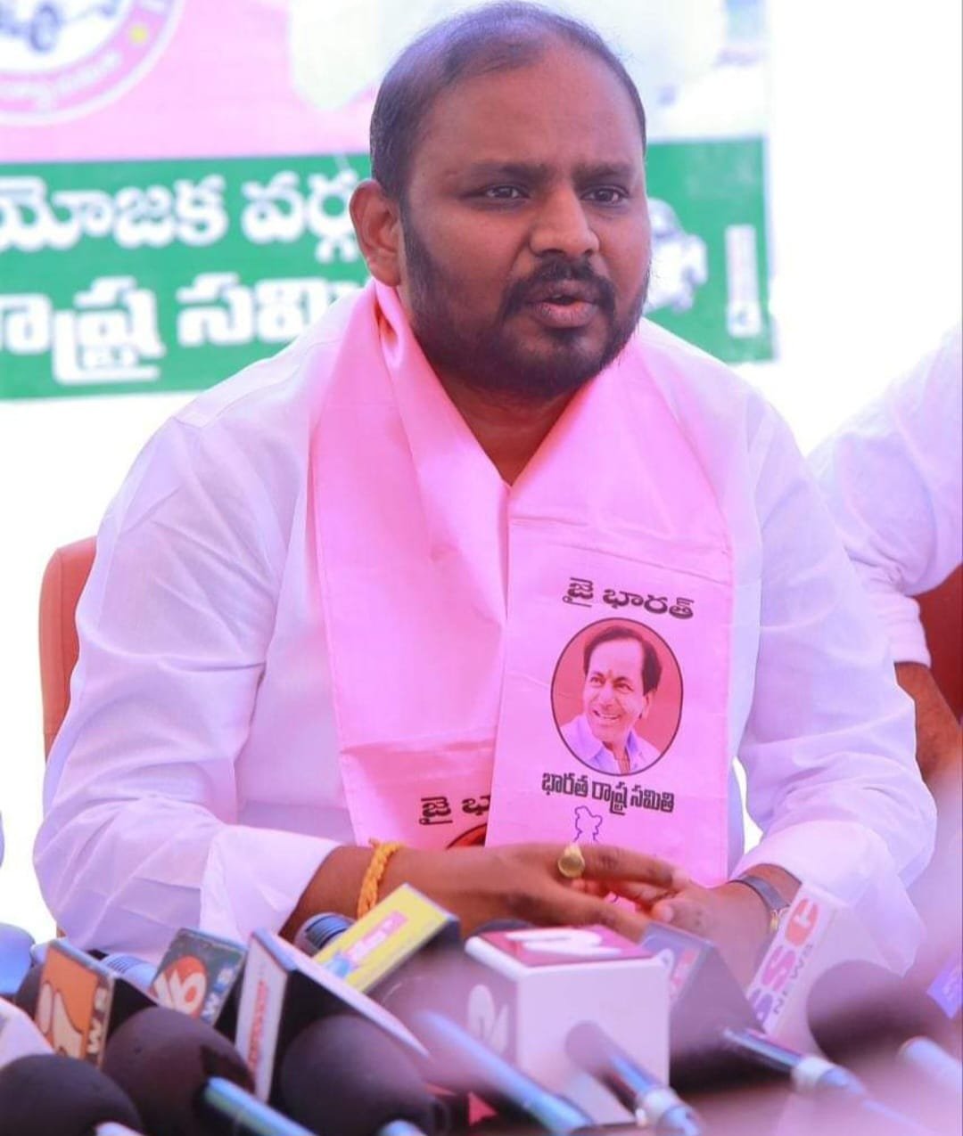 BRS candidate should win as MLC of graduates