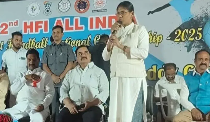 Bala Lakshmi Participated In Caste Census Awareness Program For Enumerators