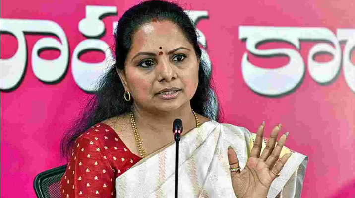 BRS MLC Kavitha: Don't back down on Revanth's government.. MLC Kavitha strong warning